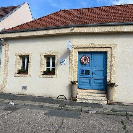 Monpe Apartmanik S Atmosferou Komárno 외부 사진