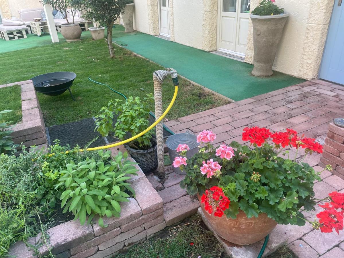 Monpe Apartmanik S Atmosferou Komárno 외부 사진
