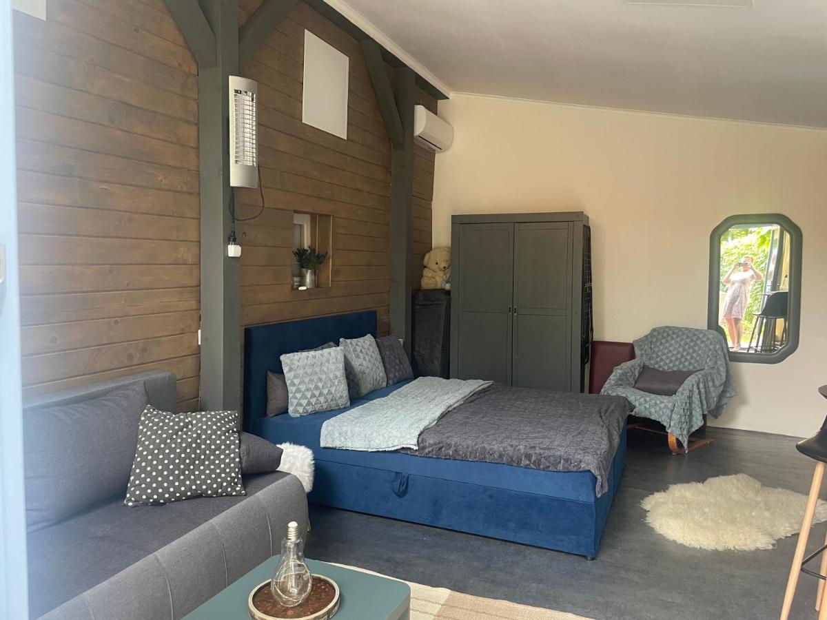 Monpe Apartmanik S Atmosferou Komárno 외부 사진