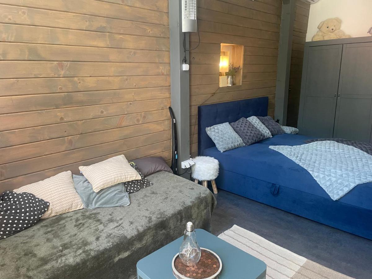 Monpe Apartmanik S Atmosferou Komárno 외부 사진