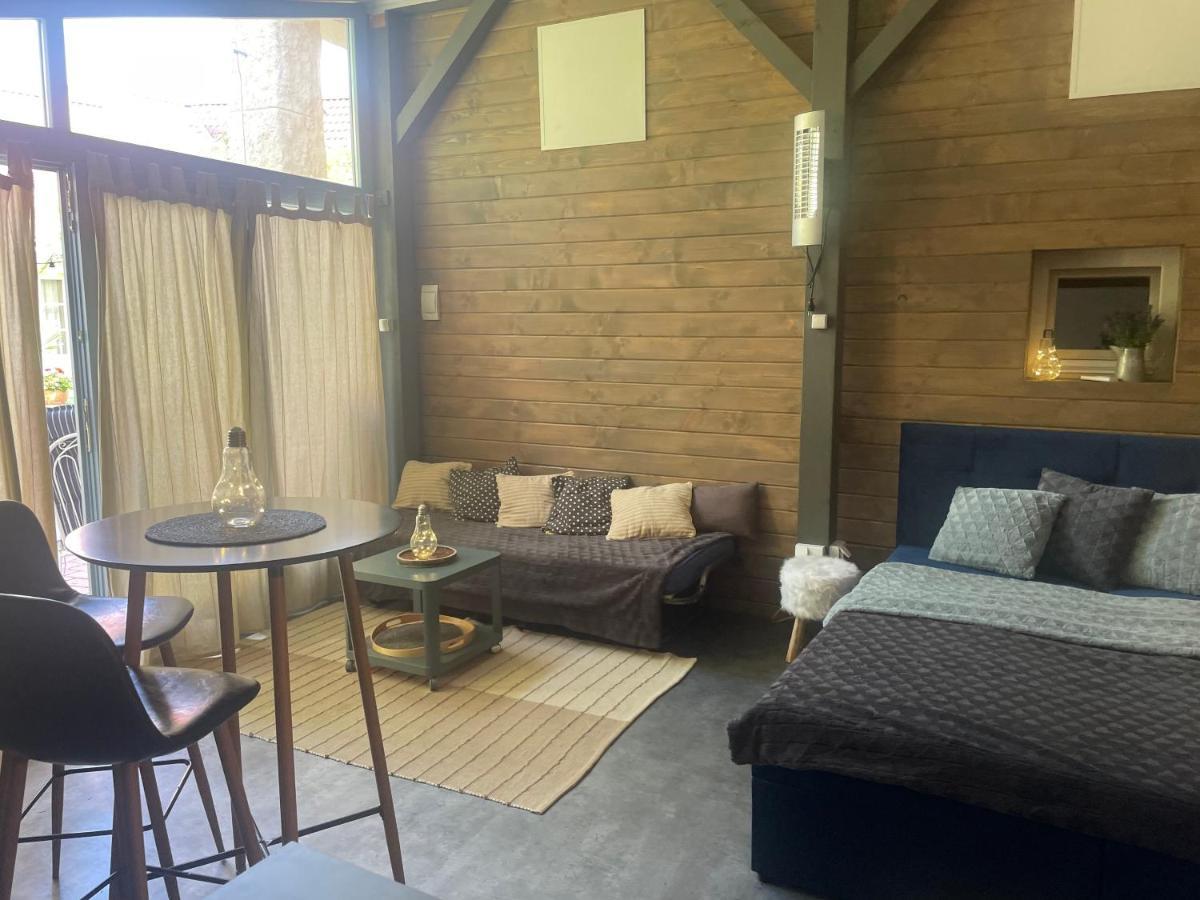 Monpe Apartmanik S Atmosferou Komárno 외부 사진